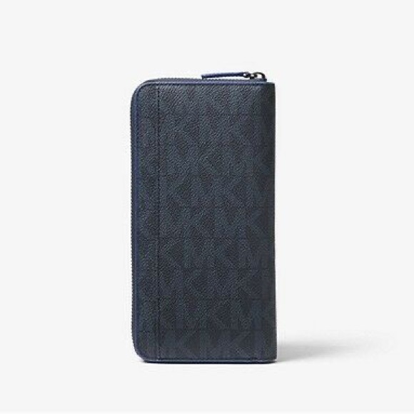 Michael Kors Jet Set Tech Zip Navy Blue Wallet - Picture 3 of 6